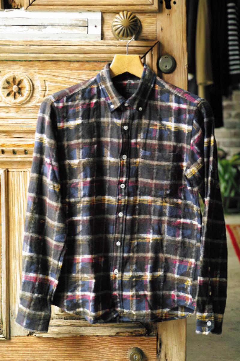 SOPHNET. CAMOUFLAGE OVER PRINT FLANNEL B.D SHIRT