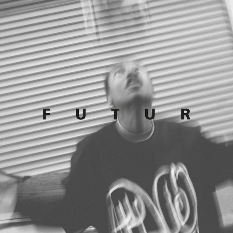 FUTUR / ƥ 