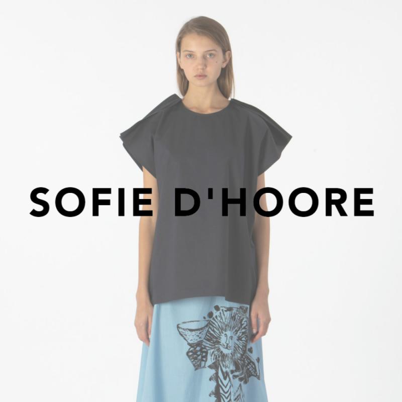 SOFIE D'HOORE / ƥ short sleeve top with shoulder detailand more