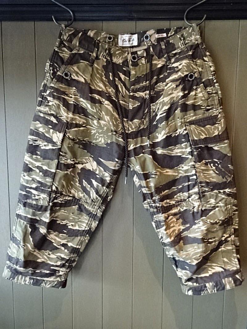 THE FOOL/ա GERMAN ARMY CROPPED SHORTS