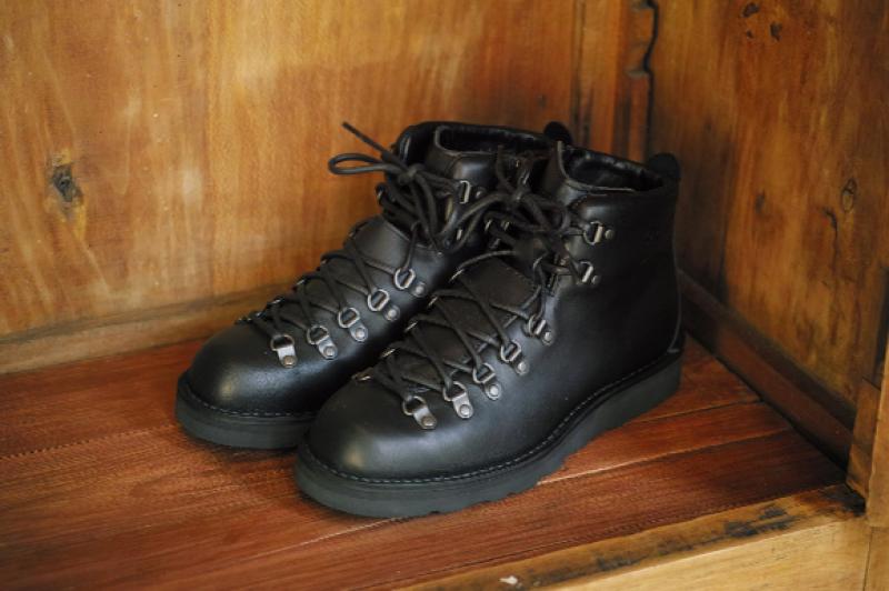 SOPHNET. 2015 A/W SALE ITEMDANNER MOUNTAIN LIGHT ZIP UP BOOTS