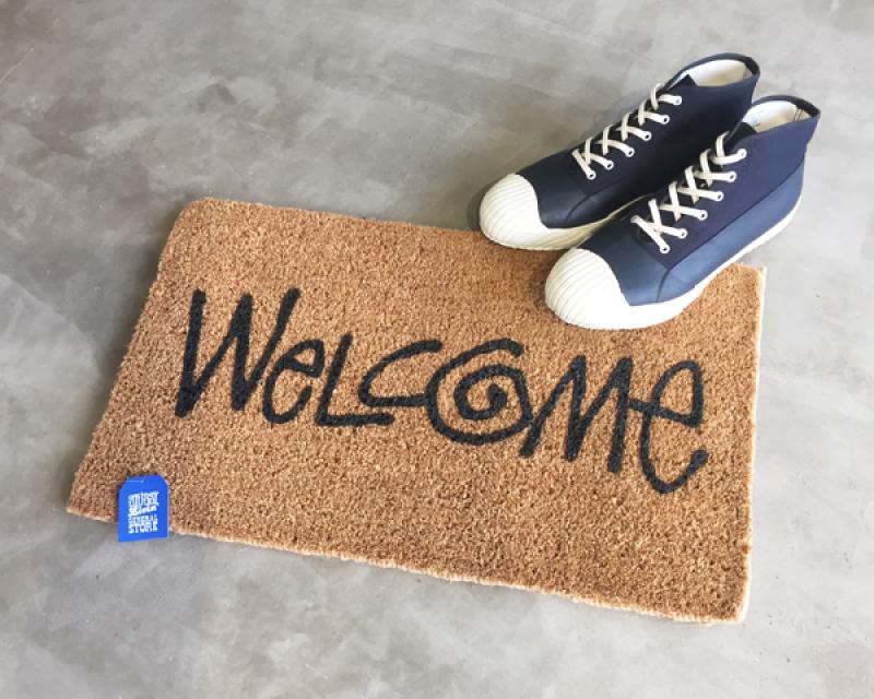 ڽդο!STUSSY LIVIN' GS WELCOME MAT !