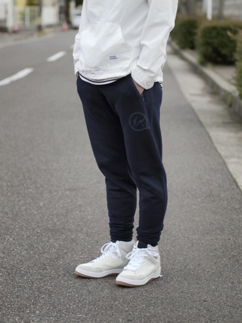 DENIM BY VANQUISH & FRAGMENTSweat Pants