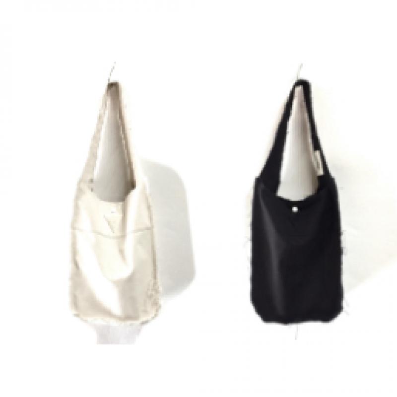 󥸤ʥƥȥХåVoo/ܡROUGH Ego Bag2٤ޤ