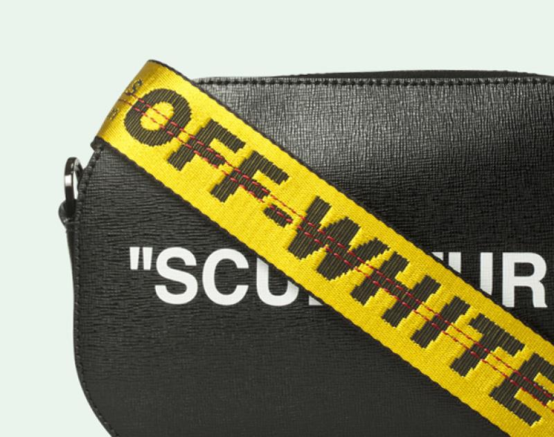 Off-White / 2018-AW Collection START!! "SCULPTURE CAMERA BAGand more
