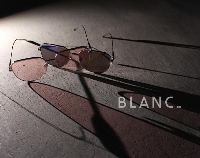  BLANC  / ƥ