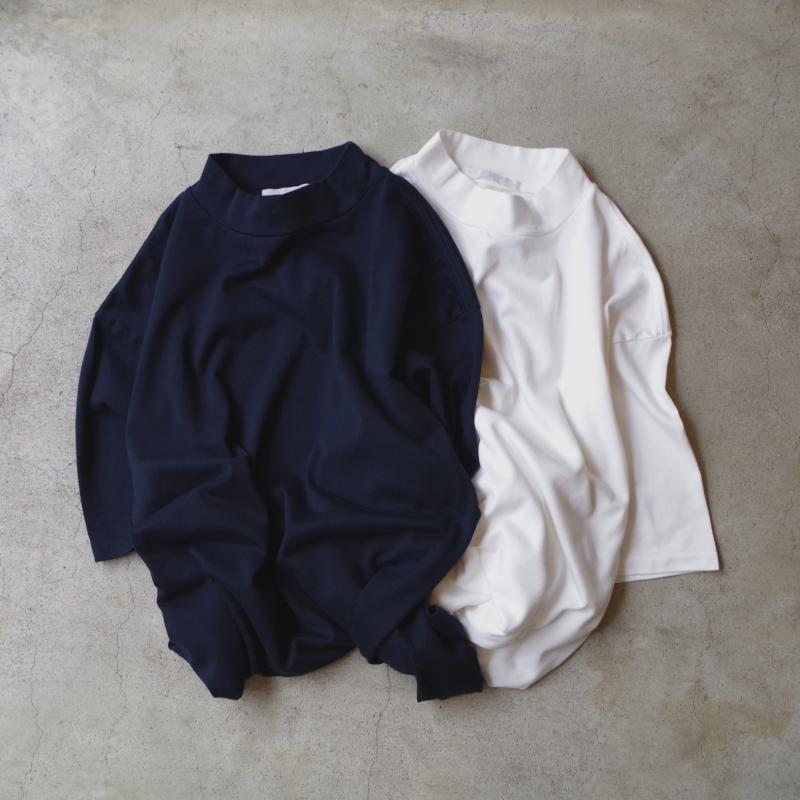 HATSKI mock neck tee