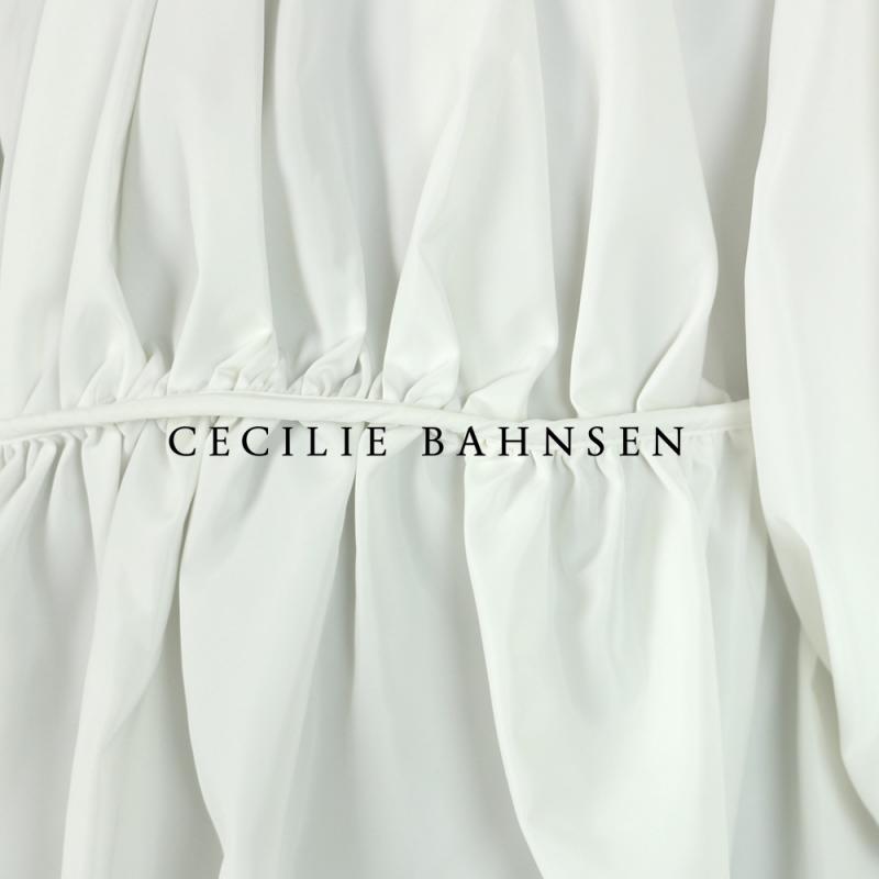 CECILIE BAHNSEN ​/ ƥ 