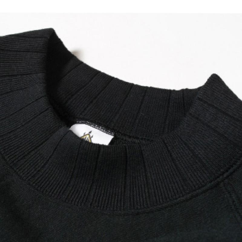 RENDERHanging Sweat Pullover