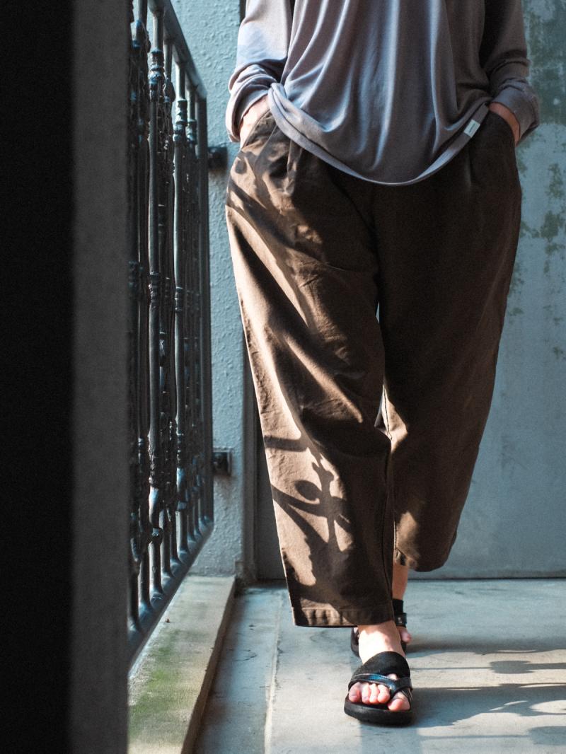 CAPERTICA:P/T Easy Pants – Natural Dyed Lite Moleskin
