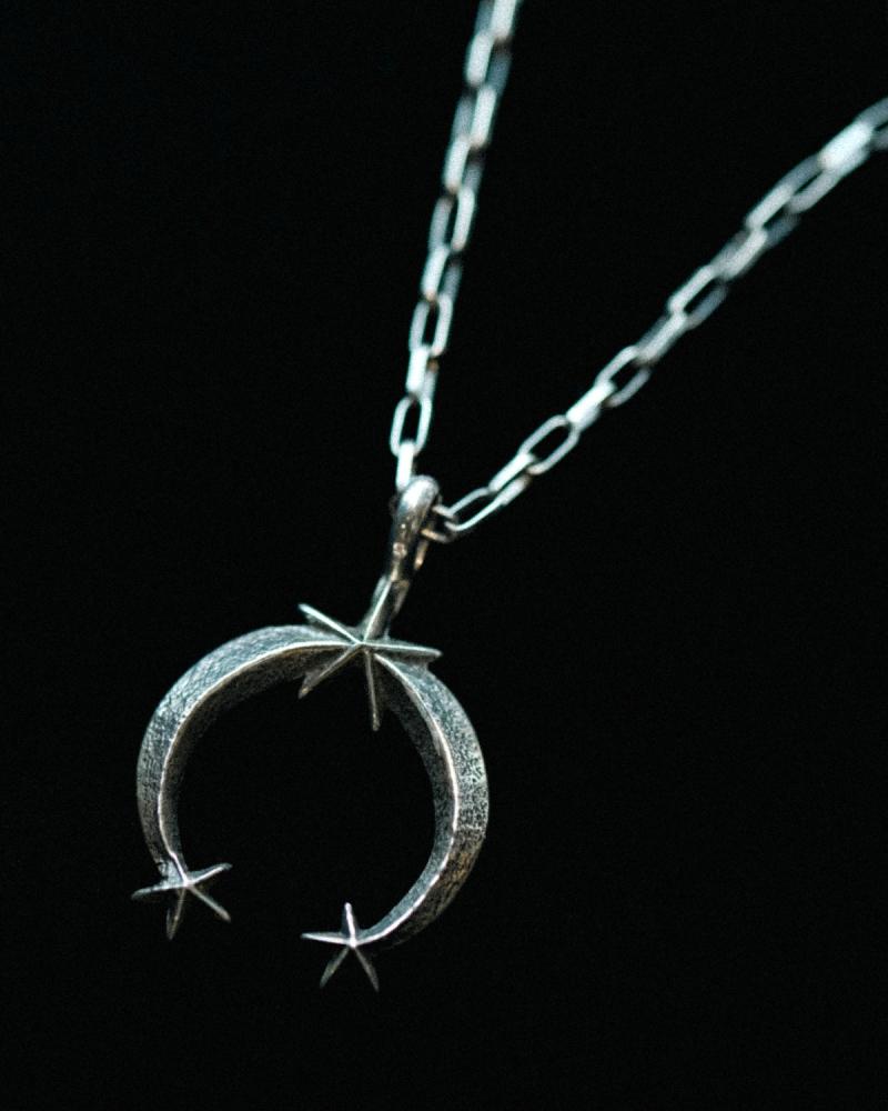Aaron Anderson:Tufa cast jewelry