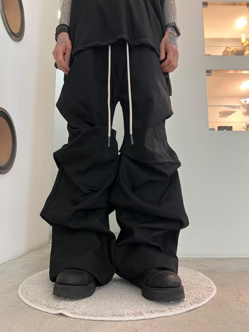 A.F ARTEFACT / Denim Tuck Wide Pants_Velcro 