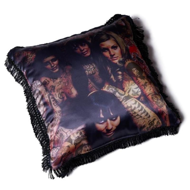 SOFTMACHINE(ソフトマシーン)からLADY LAND CUSHIONが新入荷