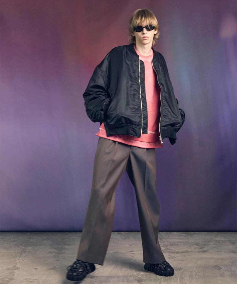 MAISON SPECIAL ᥾󥹥ڥ ե奢֤ǤܥС㥱åȤŪ˥ǥ󤷤MA-1֥륾 ξɤZIPդΥåȤۤƤꡢưΤɽФƤޤ