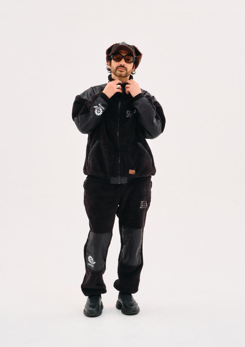 #EVILACT #֥륢 Ʒ쥤󥰥ƥLEVEL-3 JACKETΥǥ򥵥ץ󥰤ܥ֥륾 ϤǤϥ㥱åȤʤɤΥ뤳ȤǹݲϤȯƤޤ