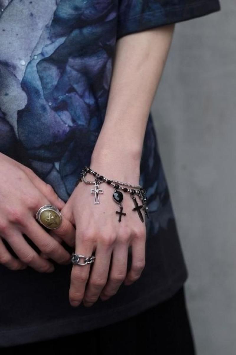 ��Mr.Children �����¼������ѡ� 10����Υ�������Ϣ�ʤä�����Ū�ʥ֥쥹��åȡ� ���줾��1�Ф���ŷ���С�