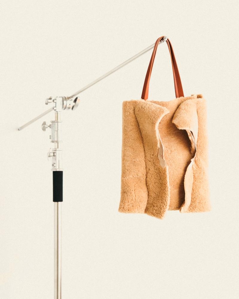 ��HAAL:PRIMITIVE TOTE BAG��