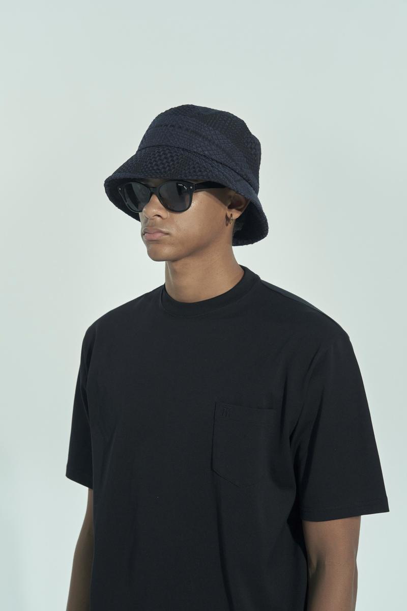 ��VICTIM �� CA4LA �������ƥ���ߥ������ ˹�ҥ֥��ɡ�CA4LA�פȥ���ܥ졼�Ȥ����֥��å�����������å����Ϥ���Ѥ����Х��åȥϥåȡ� ���̤��̵������ɤ����Ϥ���Ѥ����̤Τ����Ǻശ�ǽղƤΥ�������󥰤˺�Ŭ�Ǥ���