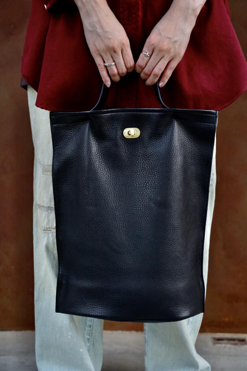 Hender Scheme ��������������� �Хå� twist hand bag large(zw-b-tbb)black��6��13��(��)ȯ��! 