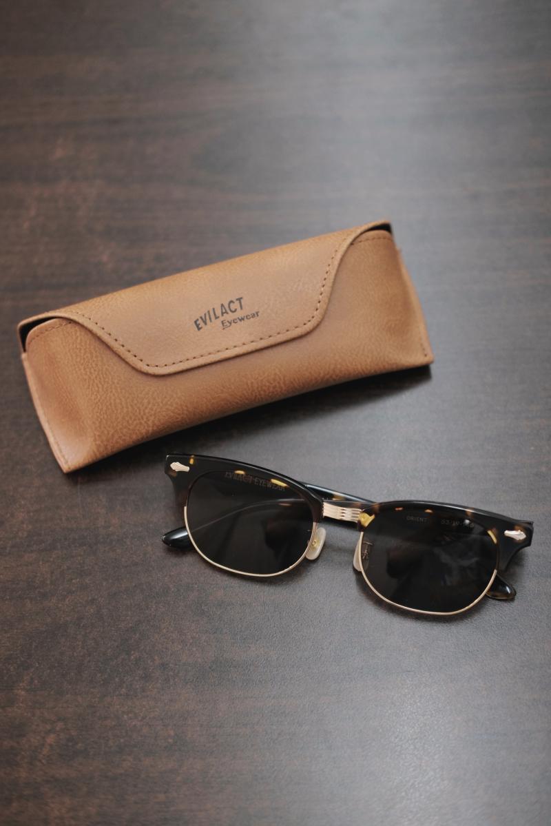 EVILACT EYEWEAR �����֥륢���ȥ��������� ���δ������ߤ��ܤؤο������ɤ����Ȥ��ò����������֥륢���ȤΥ��ꥸ�ʥ륵�󥰥饹�� ��Υե�åץ��åץǥ��������Ѥ�������Υ��󥰥饹��ȯ��!
