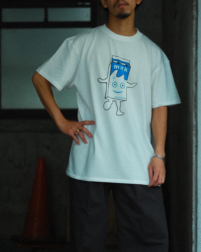 ��INSONNIA PROJECTS:Coffee And TV TEE��