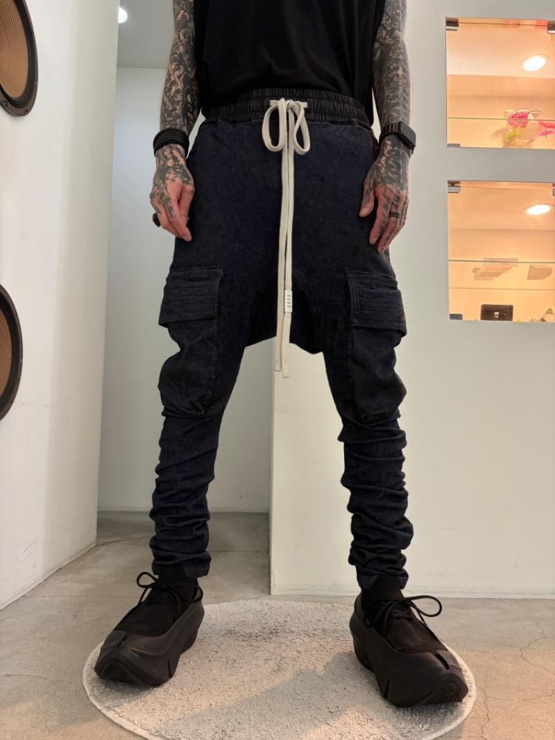 A.F ARTEFACT / Coating Cargo Saroel Skinny ����