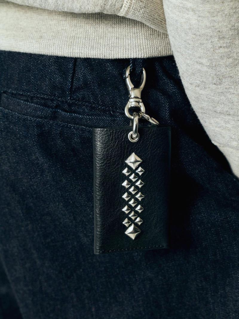 CALEE ����꡼ STUDS LEATHER KEY CASE �����å��쥶������������ CL-26AW017LE EX  ���Ǥ��Υԥ�ߥåɥ����å����ۤ��������������Υ쥶������������(�����ۥ����)��